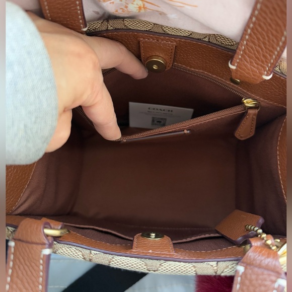 Sold! - Picture 7 of 7